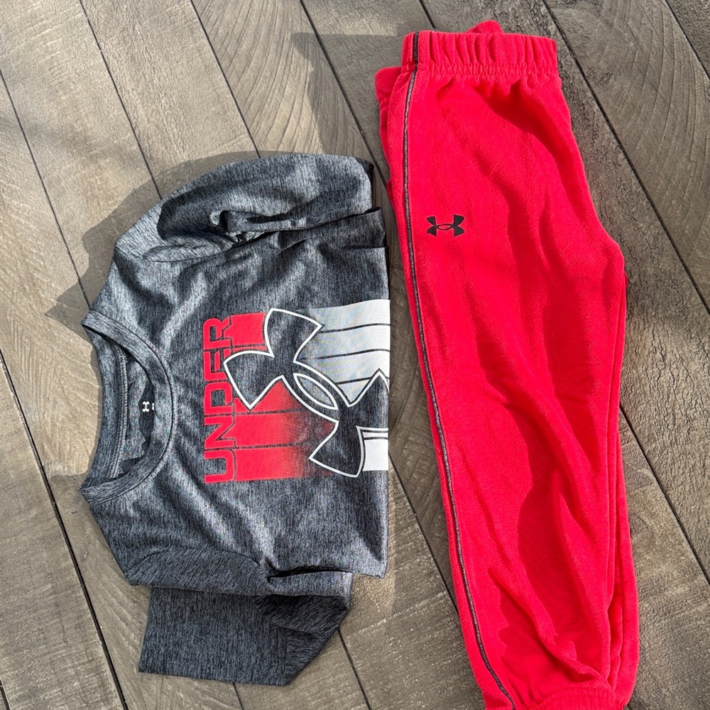 Under Armour Kids Charcoal and Red Matching Set